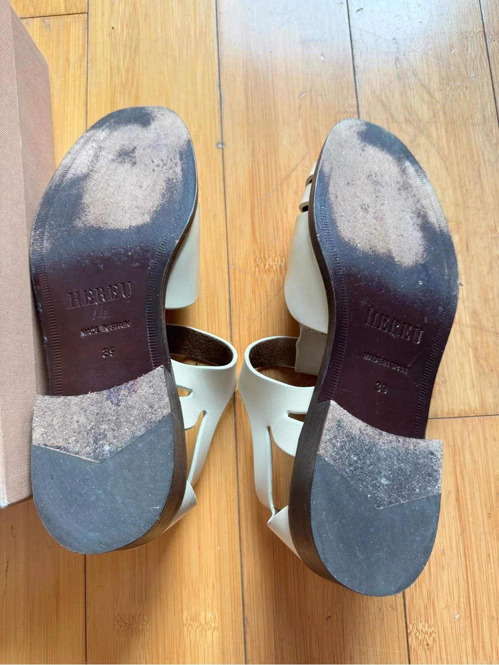 Hereu Pesca cage fisherman sandals beige